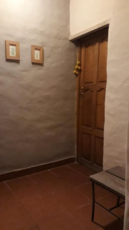 Casa De La Flia. Sanchez Bed and Breakfast Humahuaca Exteriör bild